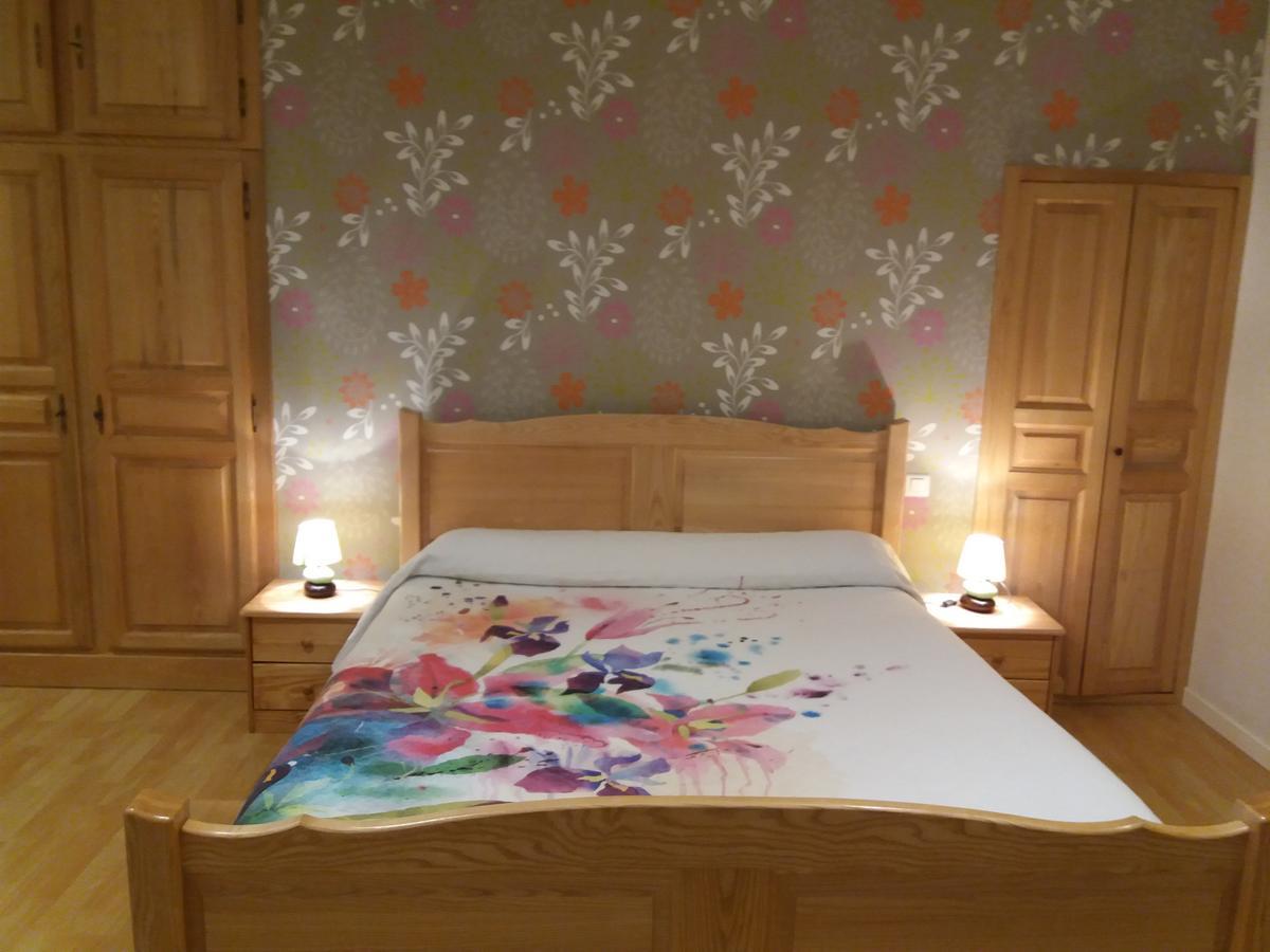 Le P'Tit Bonheur Bed and Breakfast Chilly-sur-Salins Εξωτερικό φωτογραφία